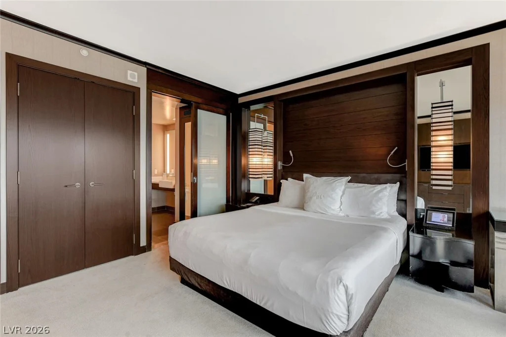 2600 Harmon, Las Vegas, NV 89158