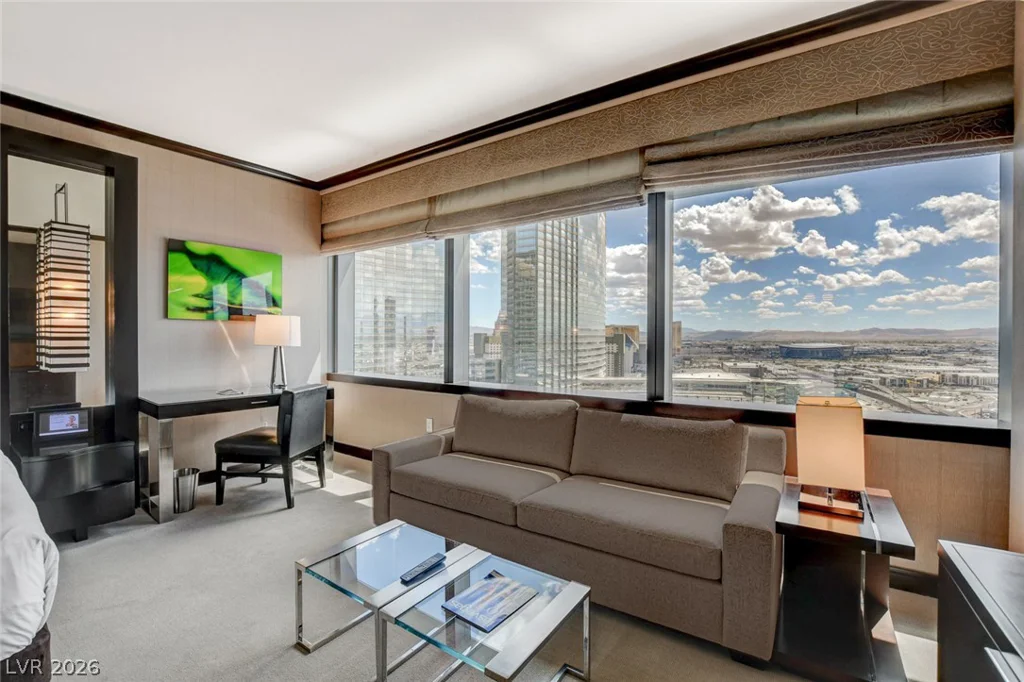 2600 Harmon, Las Vegas, NV 89158