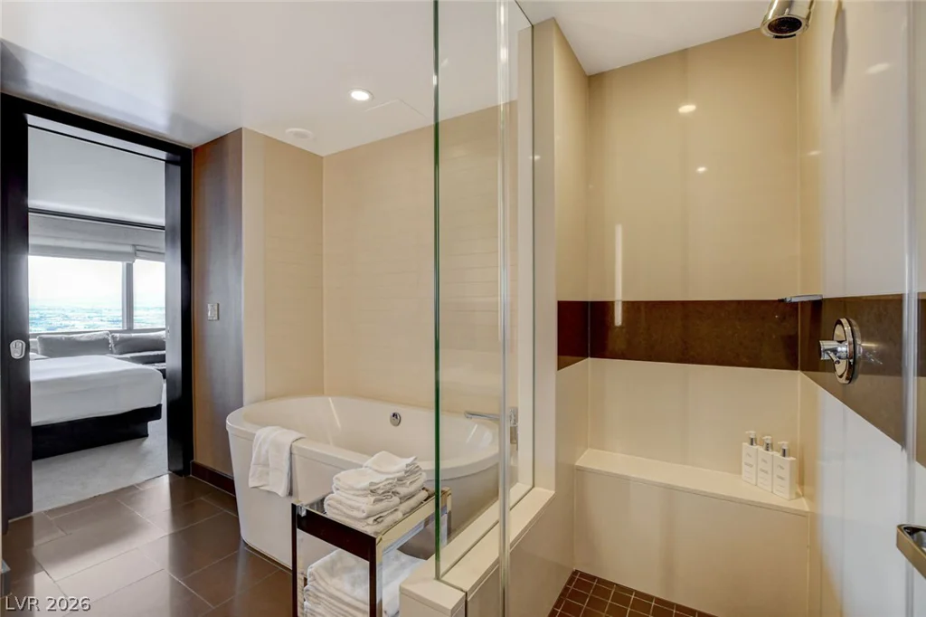 2600 Harmon, Las Vegas, NV 89158