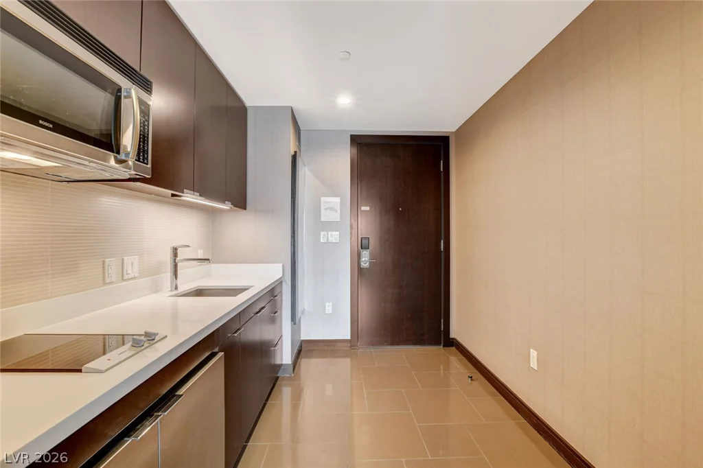 2600 Harmon, Las Vegas, NV 89158