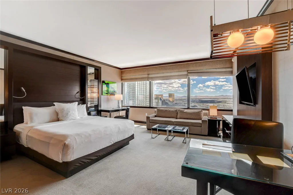 2600 Harmon, Las Vegas, NV 89158