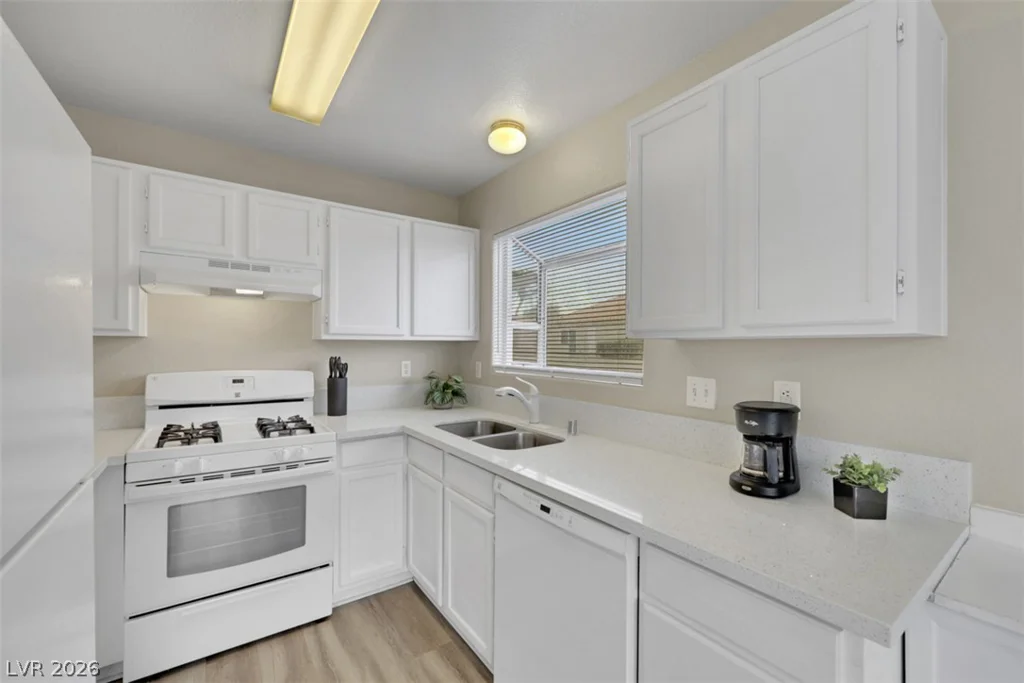 657 Anne, Henderson, NV 89015