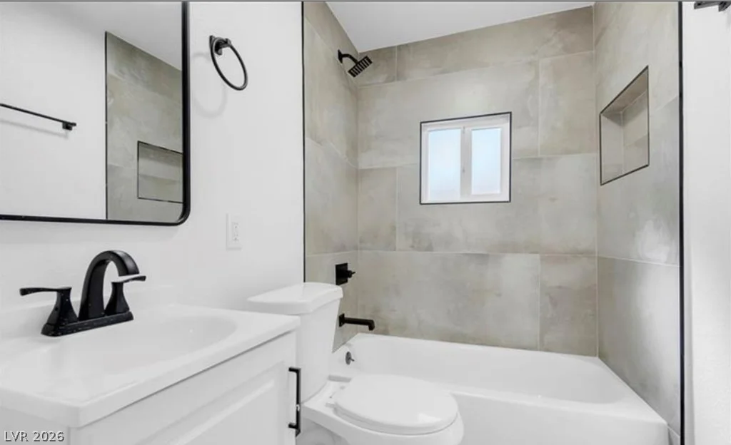 3049 Cedar, Las Vegas, NV 89104