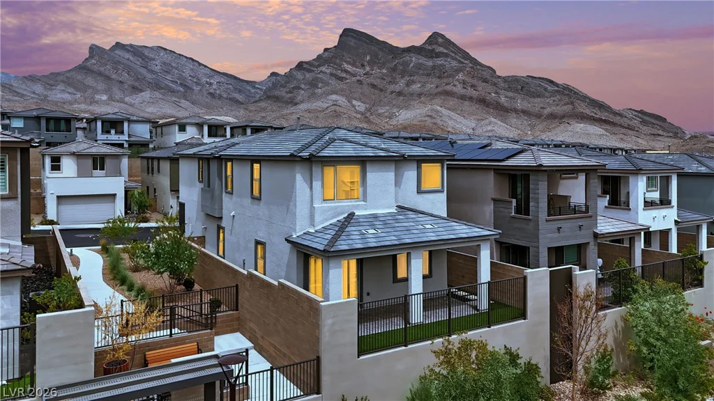 1532 Pacific Baza, Las Vegas, NV 89138