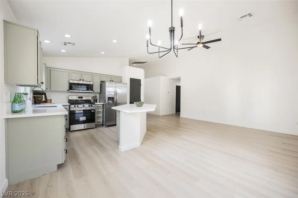 4209 Delhi, North Las Vegas, NV 89032