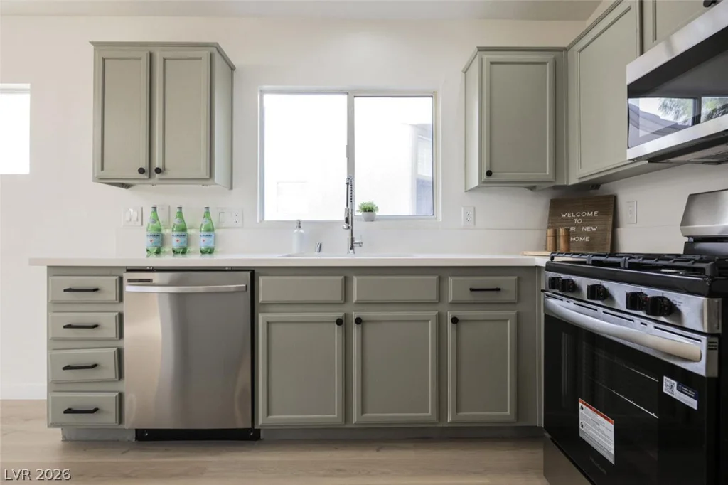 4209 Delhi, North Las Vegas, NV 89032