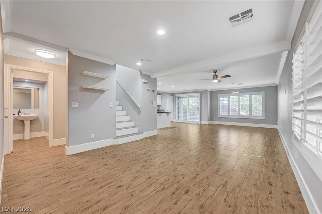 10226 Headrick, Las Vegas, NV 89166