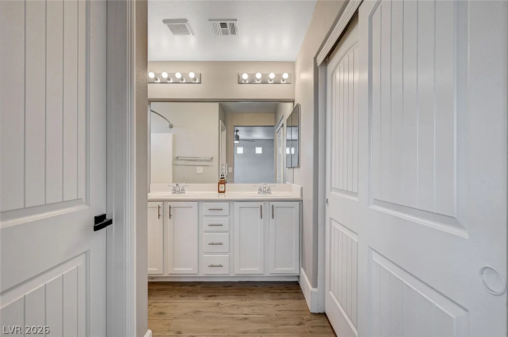 10226 Headrick, Las Vegas, NV 89166