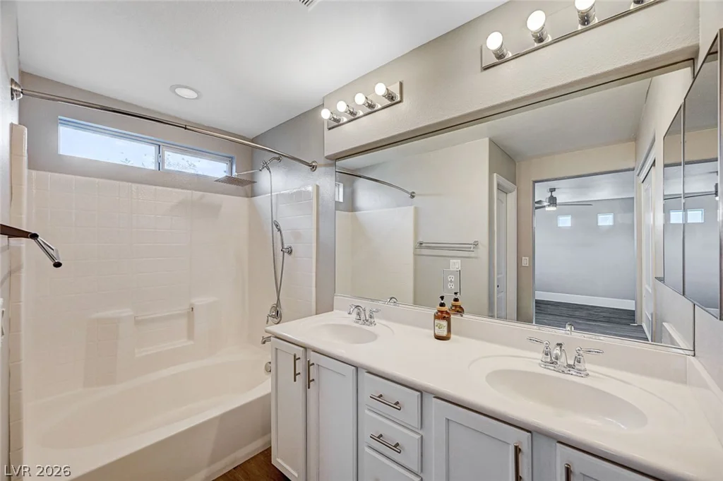 10226 Headrick, Las Vegas, NV 89166