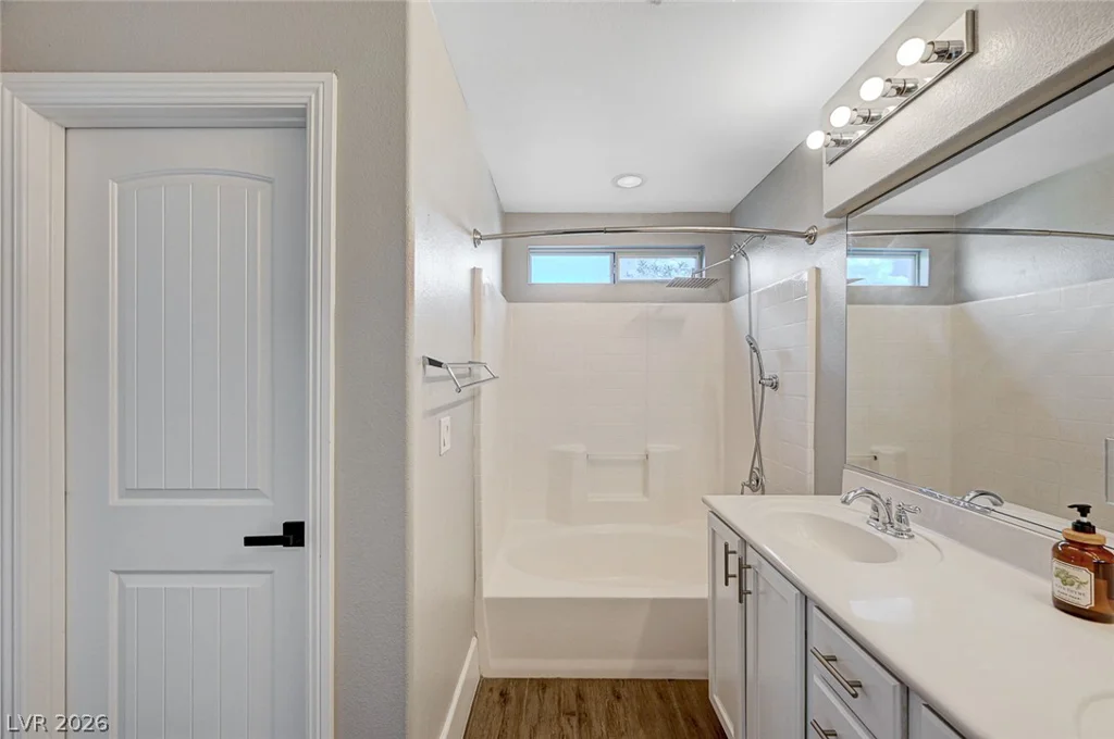 10226 Headrick, Las Vegas, NV 89166