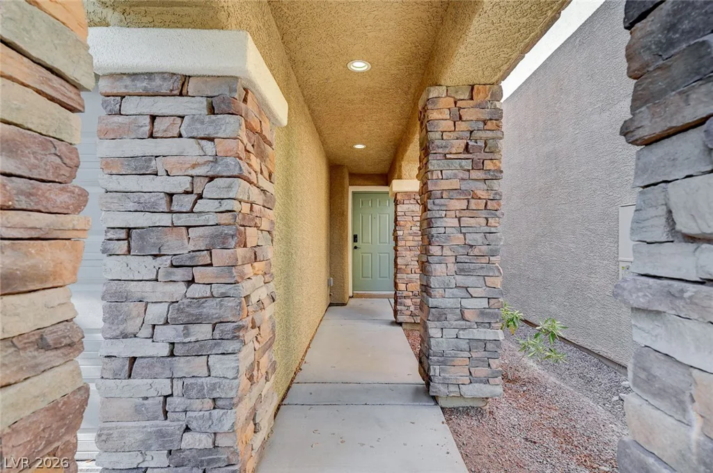 10226 Headrick, Las Vegas, NV 89166