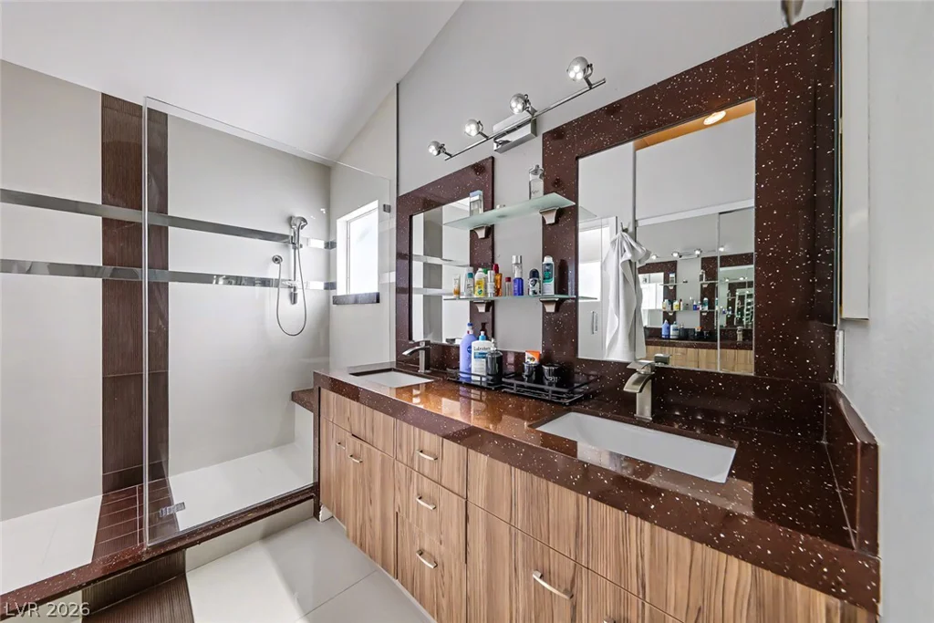 627 Landview, Las Vegas, NV 89123