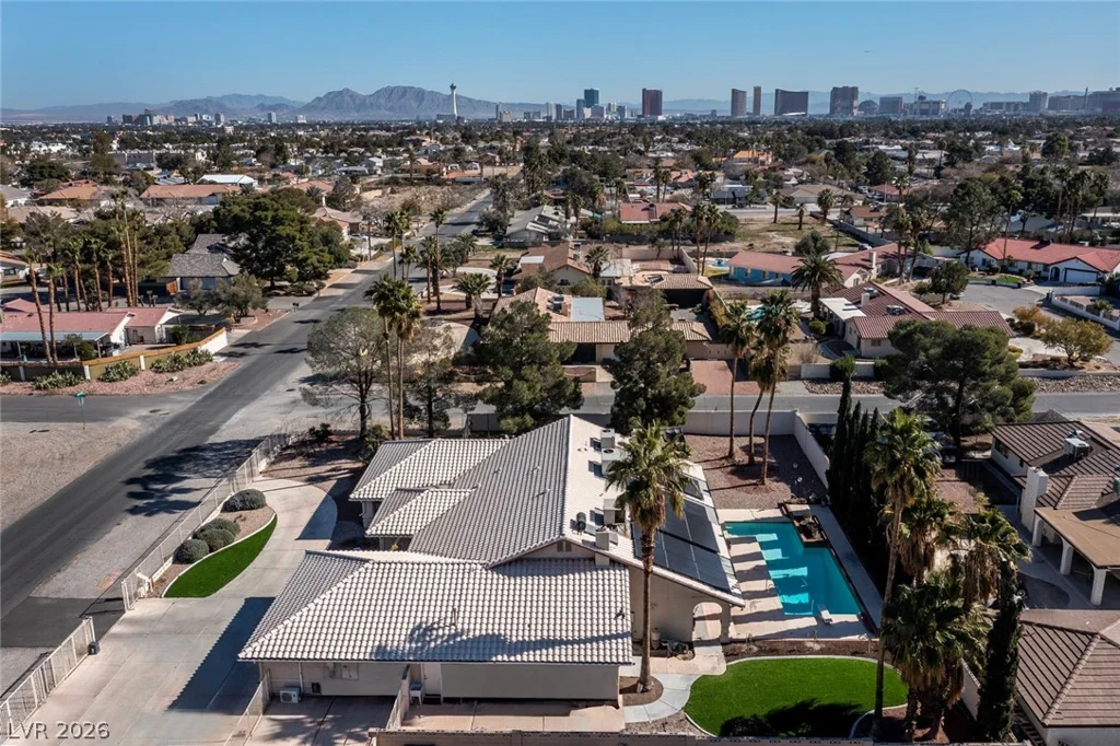 6425 Tara, Las Vegas, NV 89146