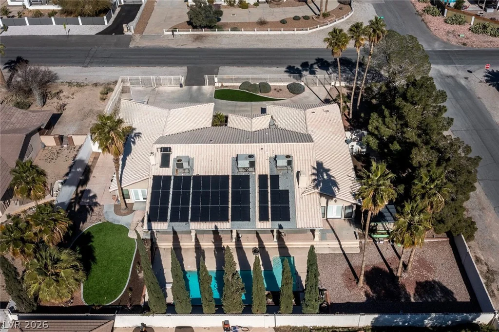 6425 Tara, Las Vegas, NV 89146