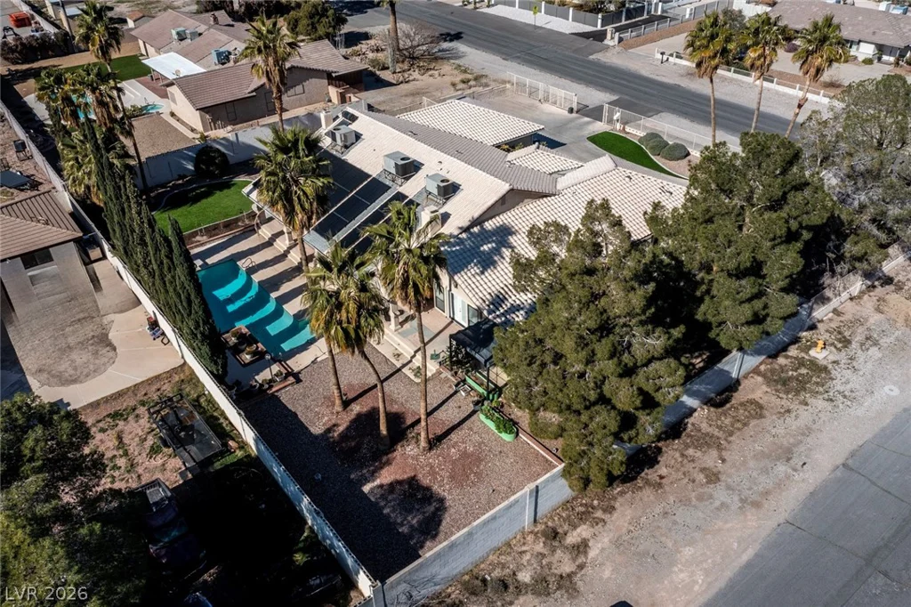 6425 Tara, Las Vegas, NV 89146