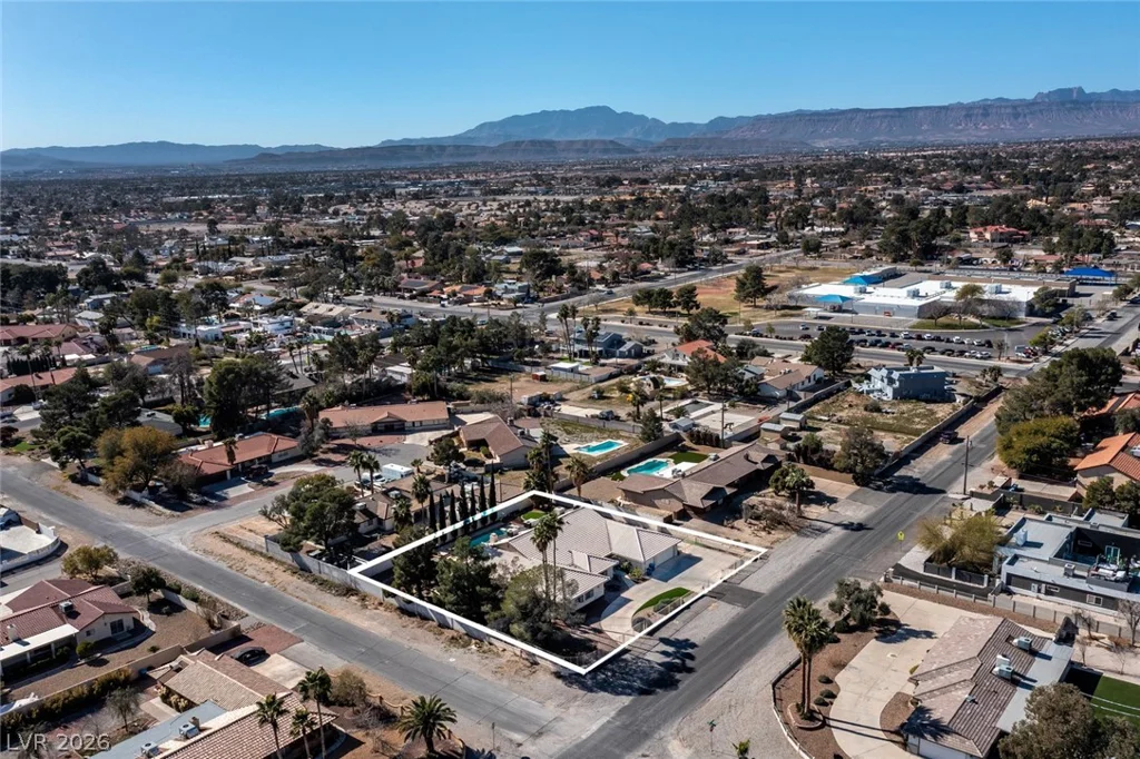 6425 Tara, Las Vegas, NV 89146