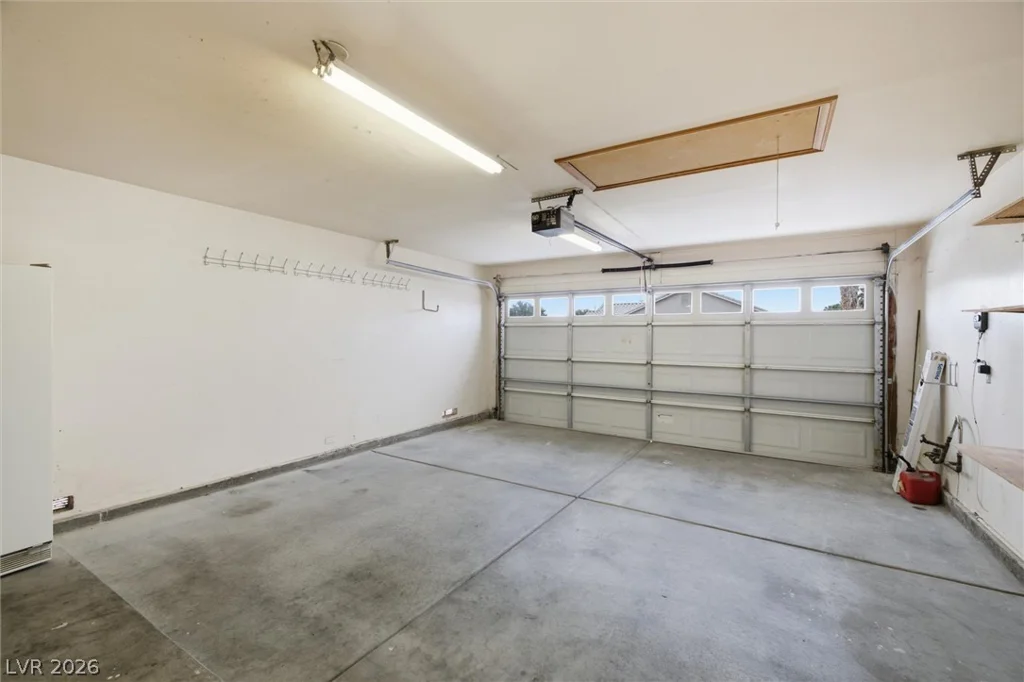 5329 Strawberry Tree, North Las Vegas, NV 89031