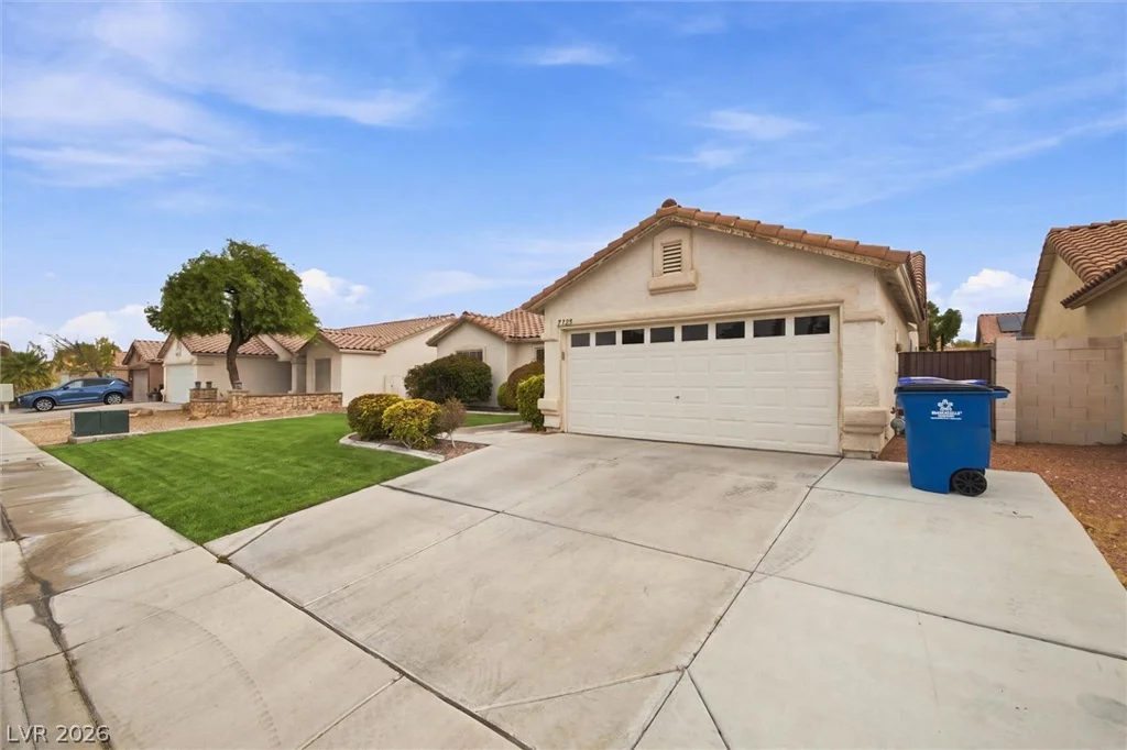 5329 Strawberry Tree, North Las Vegas, NV 89031