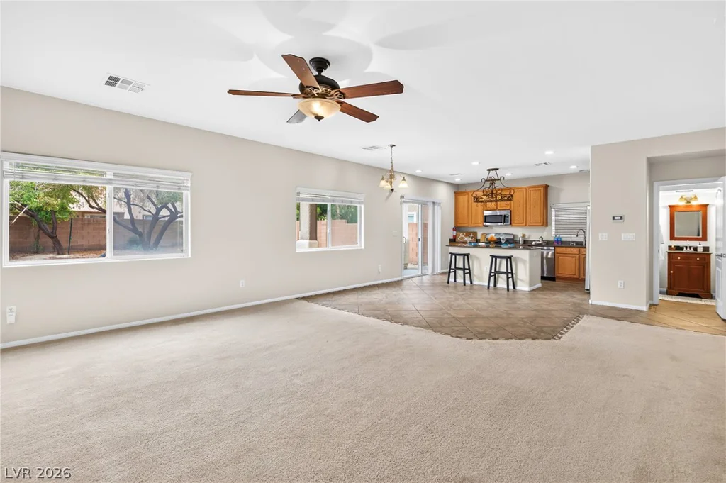 120 Sharp Edge, North Las Vegas, NV 89031