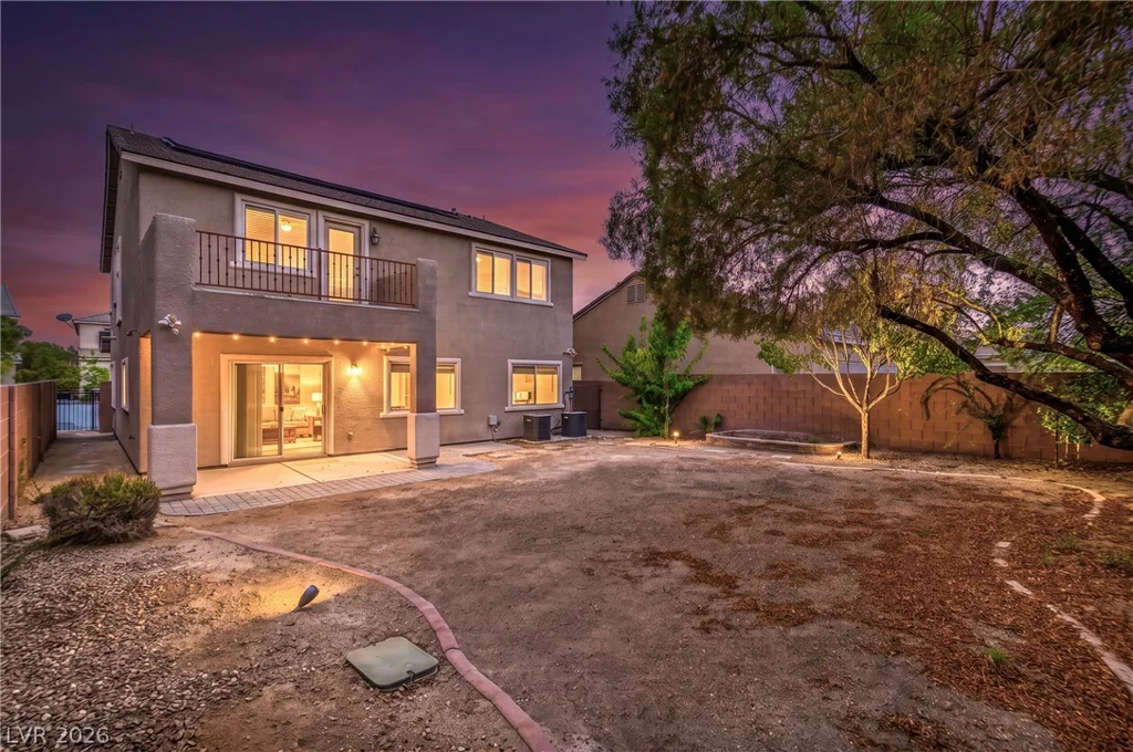 120 Sharp Edge, North Las Vegas, NV 89031