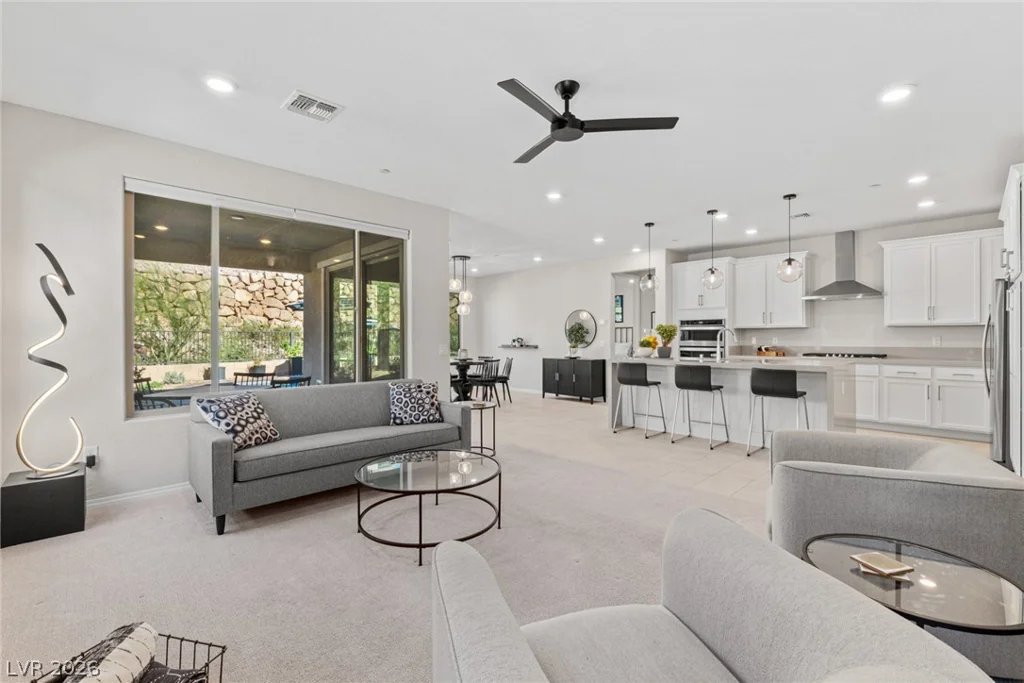 9 Desert Juniper, Henderson, NV 89011