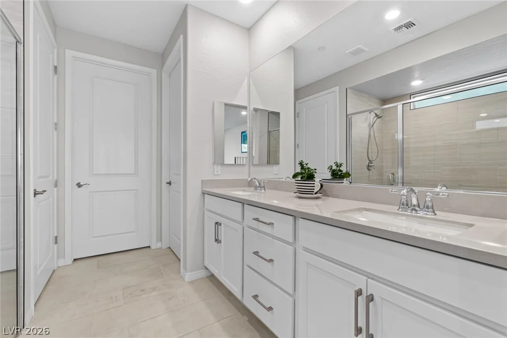 9 Desert Juniper, Henderson, NV 89011