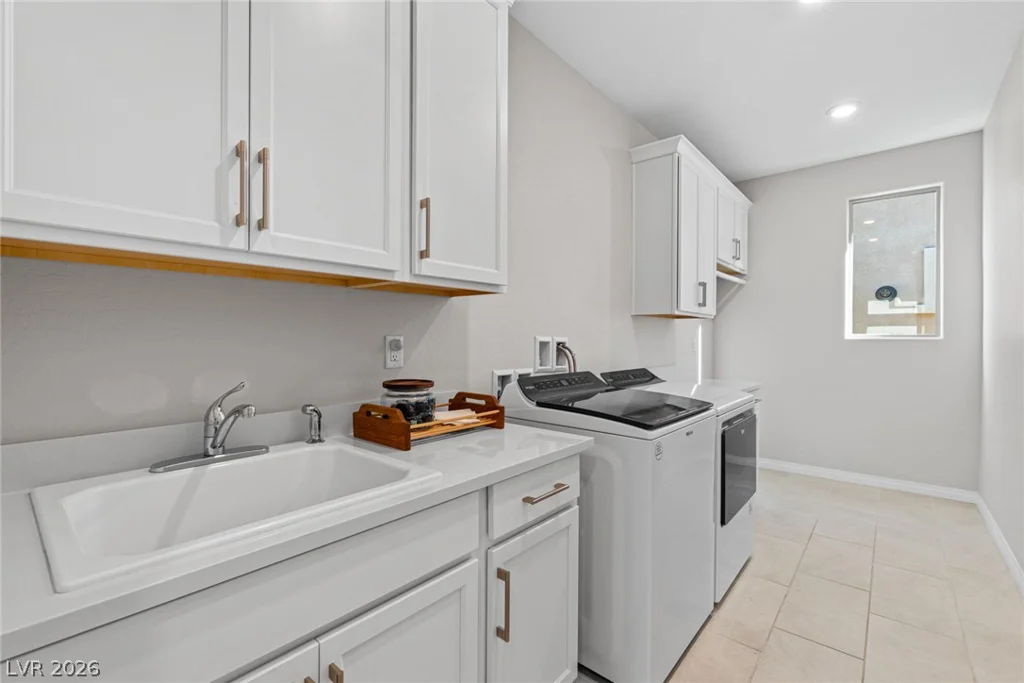 9 Desert Juniper, Henderson, NV 89011