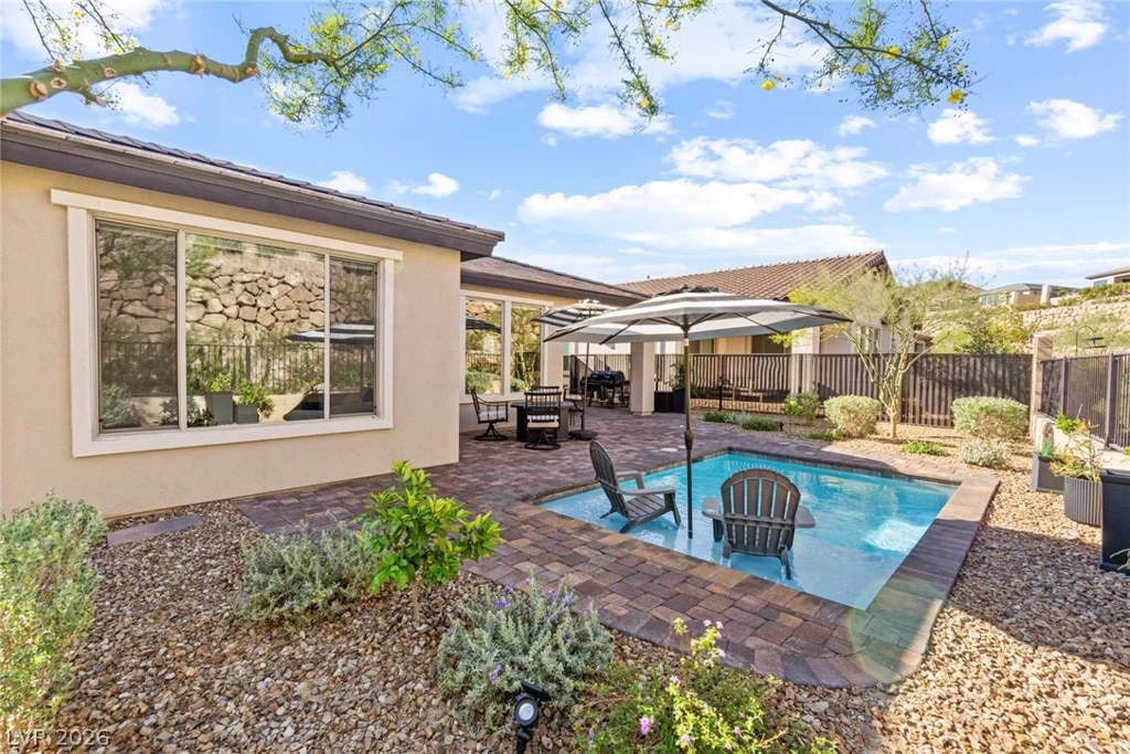 9 Desert Juniper, Henderson, NV 89011