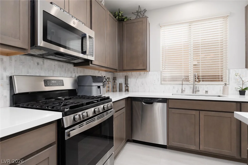 9719 Zircon Cliff, Las Vegas, NV 89148