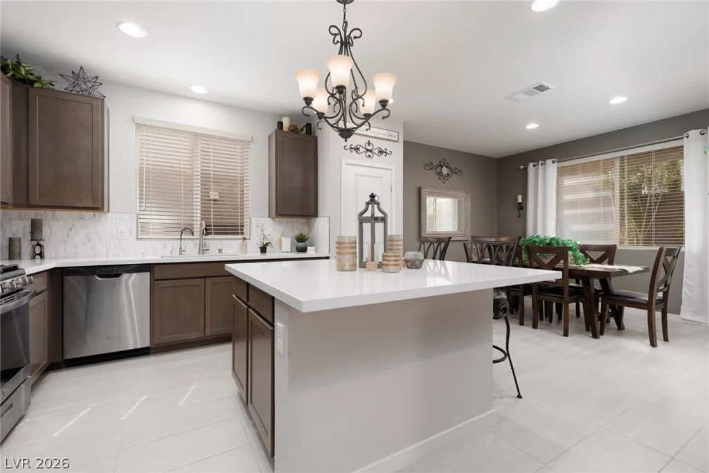 9719 Zircon Cliff, Las Vegas, NV 89148