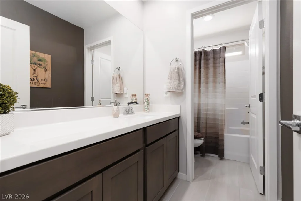 9719 Zircon Cliff, Las Vegas, NV 89148