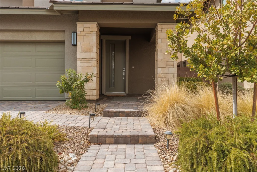 9719 Zircon Cliff, Las Vegas, NV 89148