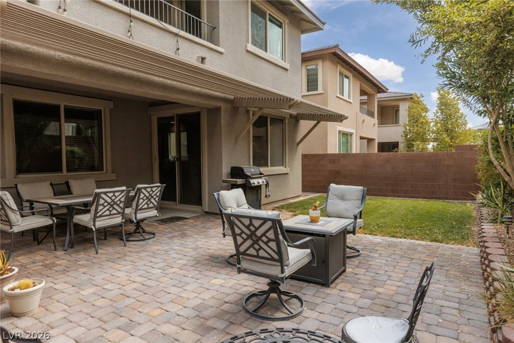 9719 Zircon Cliff, Las Vegas, NV 89148