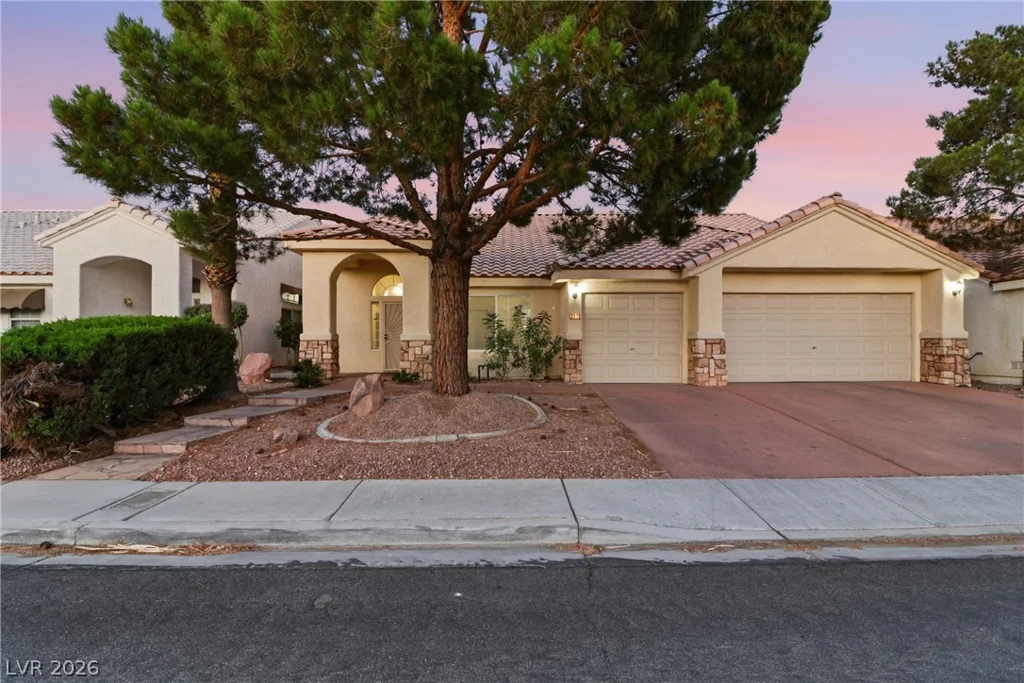 3570 Yorba Linda, Las Vegas, NV 89122