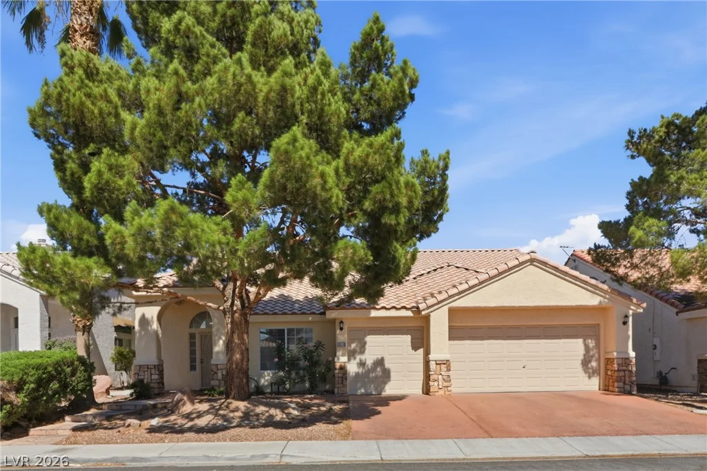 3570 Yorba Linda, Las Vegas, NV 89122