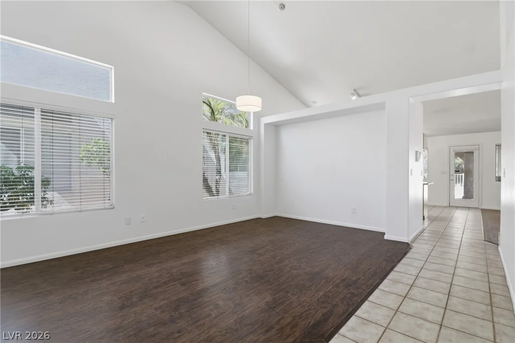 3570 Yorba Linda, Las Vegas, NV 89122