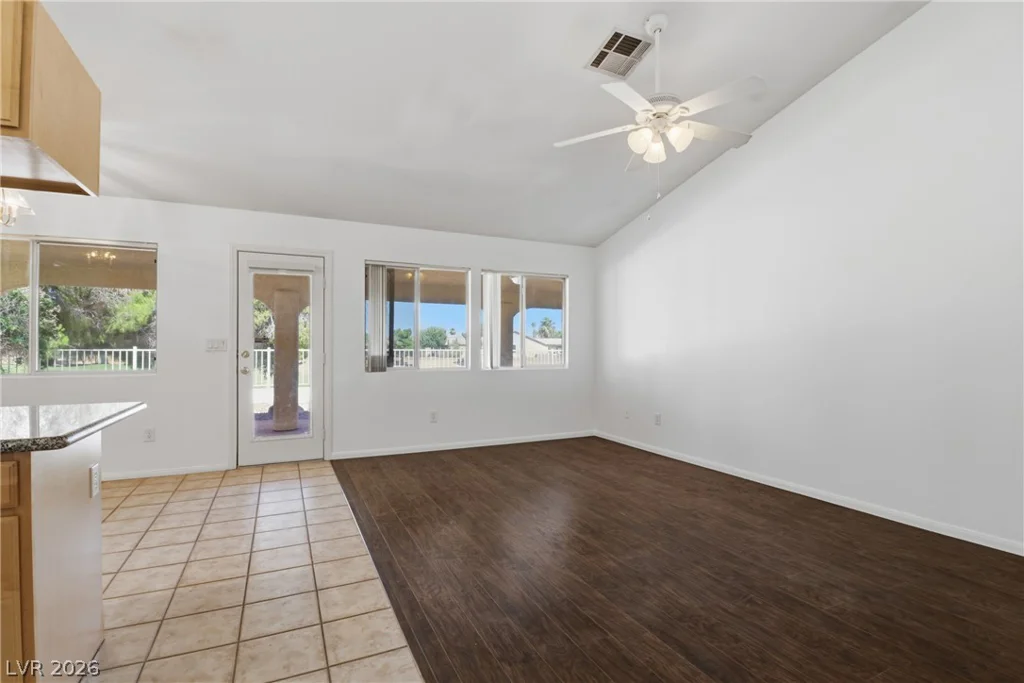 3570 Yorba Linda, Las Vegas, NV 89122