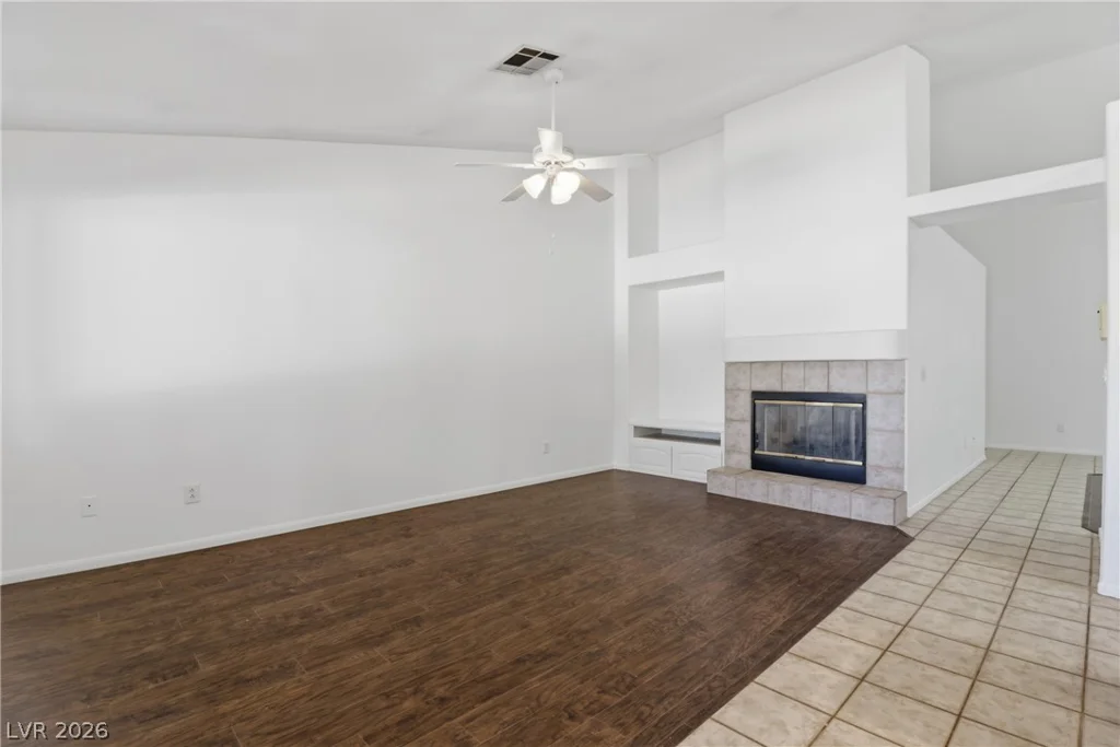 3570 Yorba Linda, Las Vegas, NV 89122