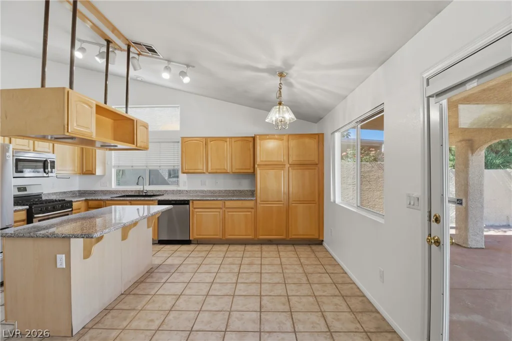 3570 Yorba Linda, Las Vegas, NV 89122