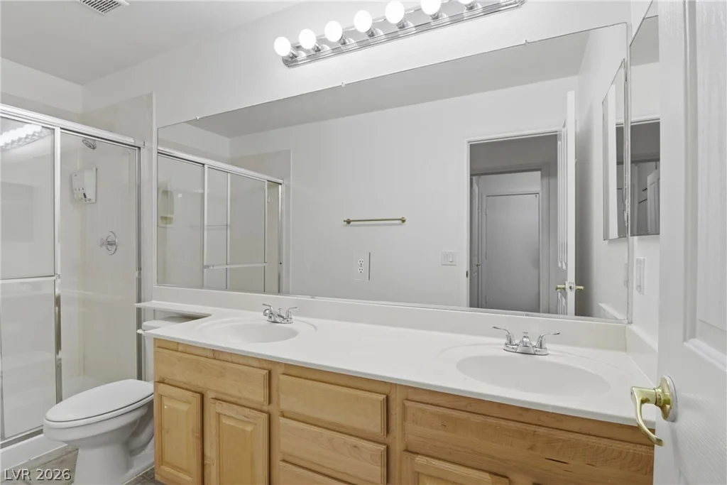 3570 Yorba Linda, Las Vegas, NV 89122