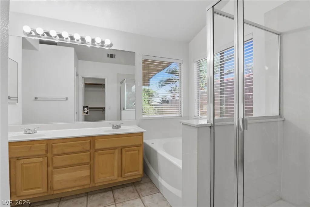 3570 Yorba Linda, Las Vegas, NV 89122