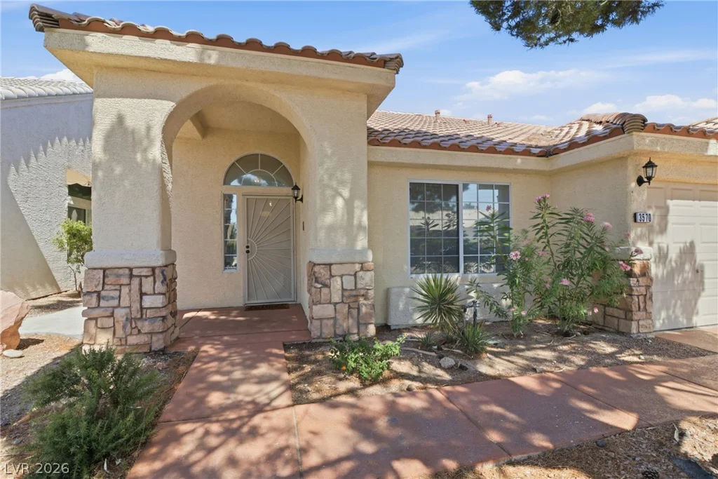 3570 Yorba Linda, Las Vegas, NV 89122