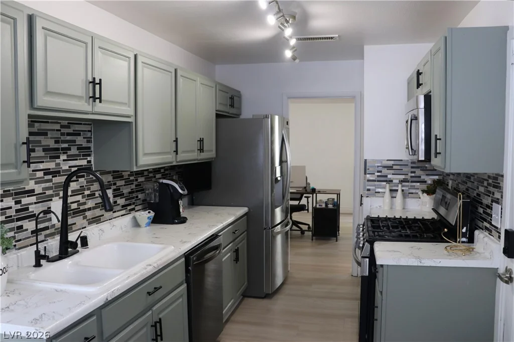 115 Parrish, Las Vegas, NV 89110