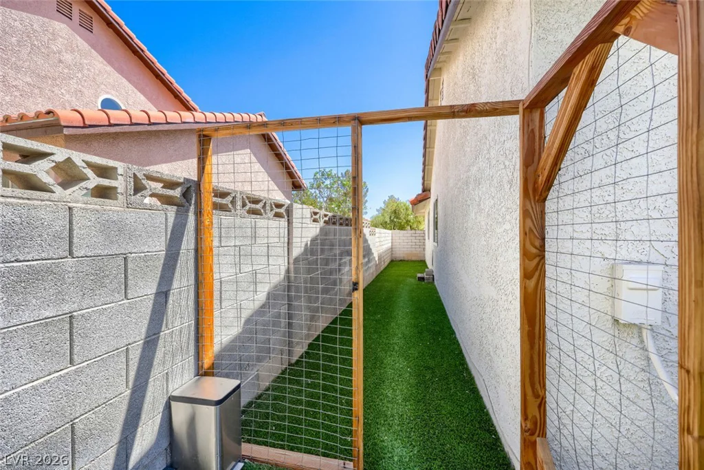 345 Amalfi, Henderson, NV 89074