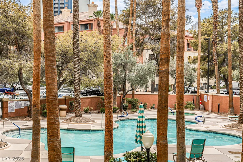 210 Flamingo, Las Vegas, NV 89169