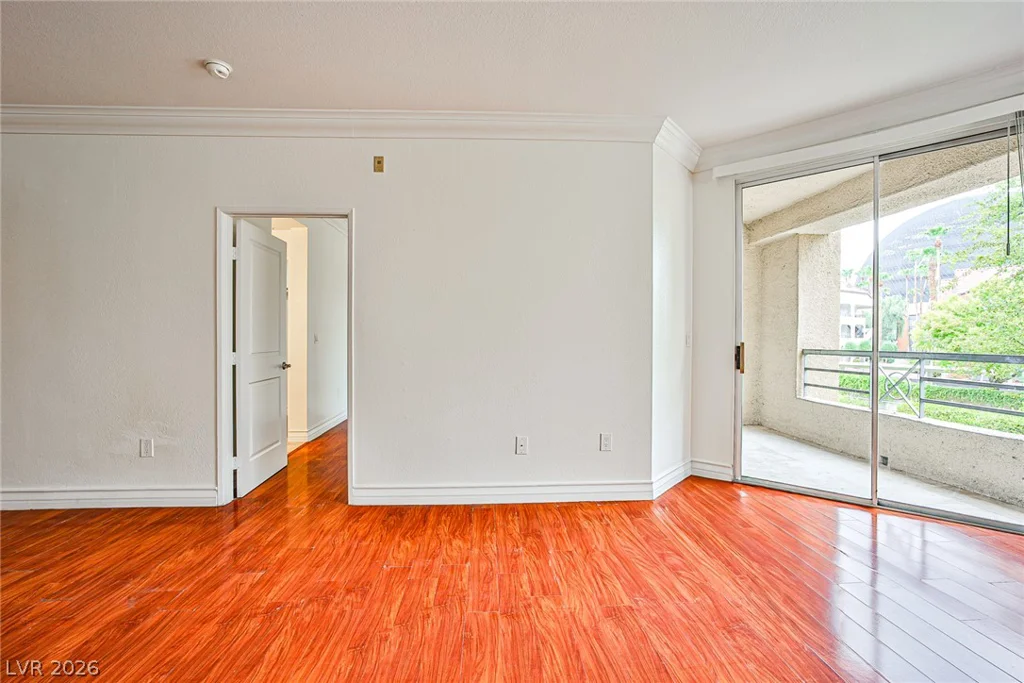 210 Flamingo, Las Vegas, NV 89169