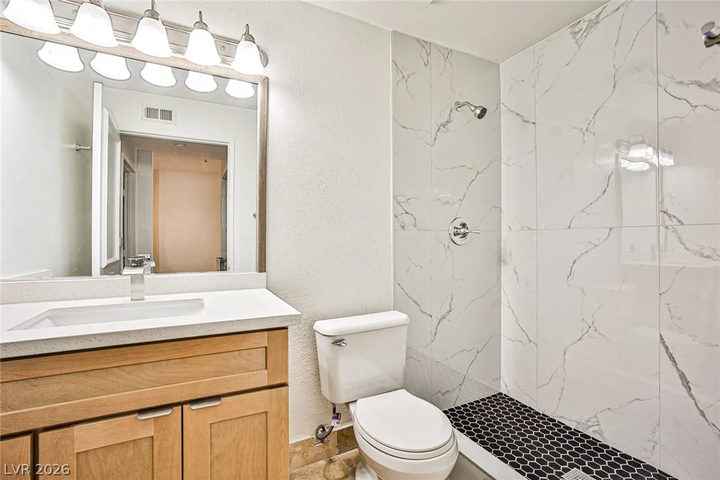 210 Flamingo, Las Vegas, NV 89169