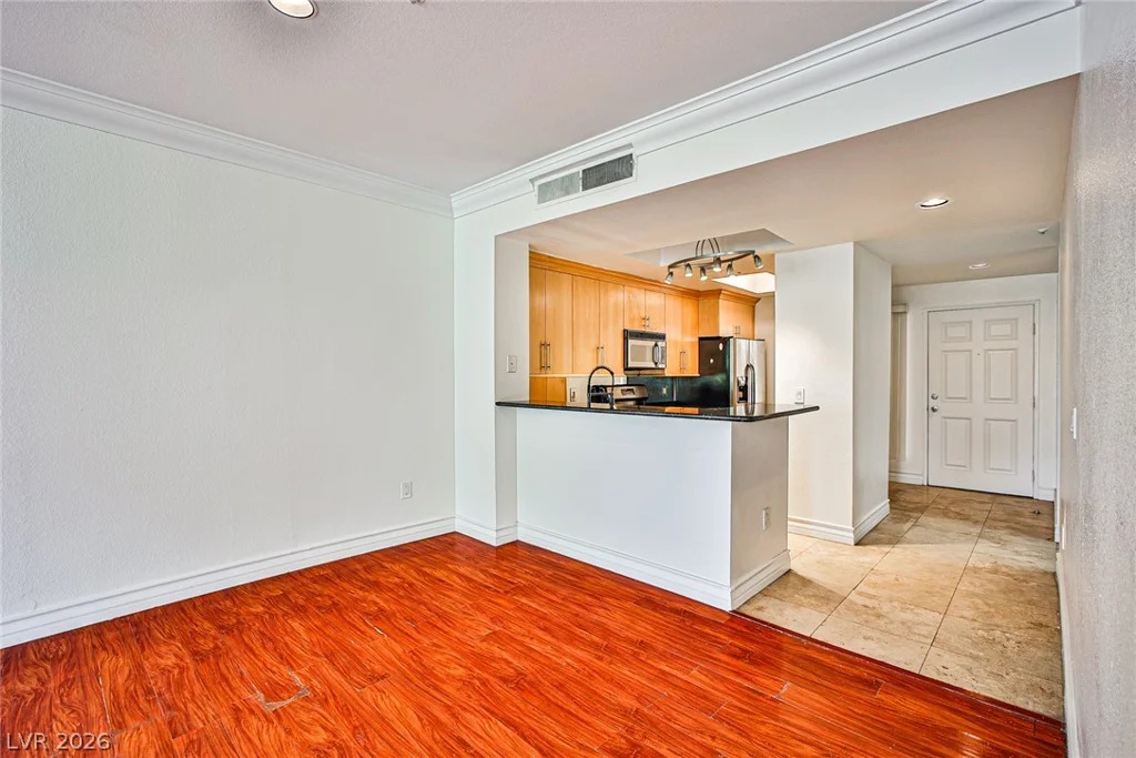 210 Flamingo, Las Vegas, NV 89169