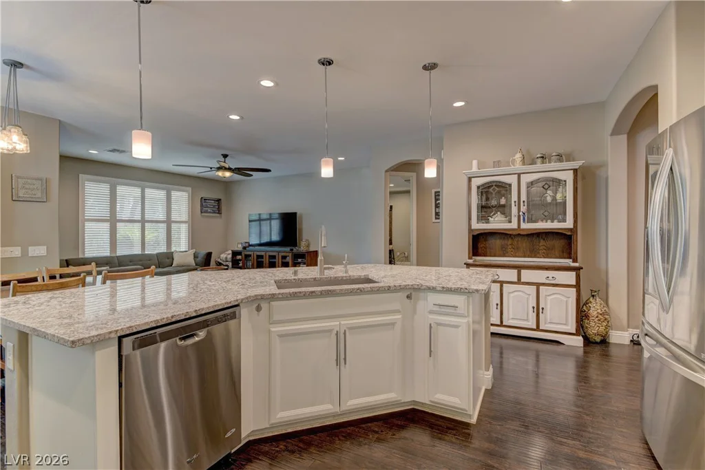7136 Avana, Las Vegas, NV 89113