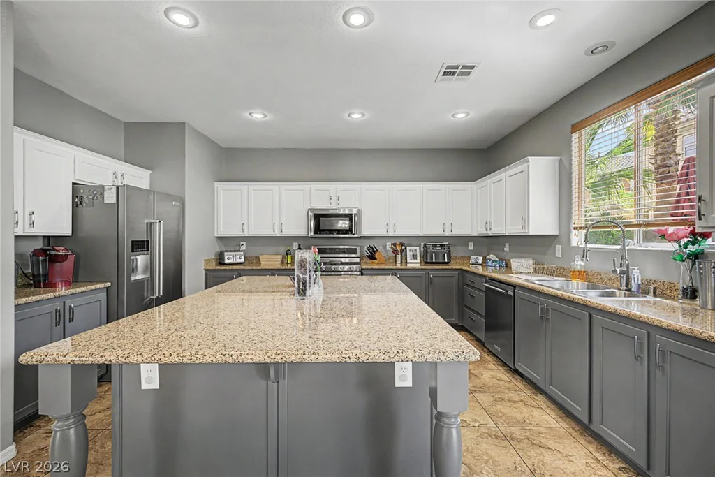 1045 Via Canale, Henderson, NV 89011